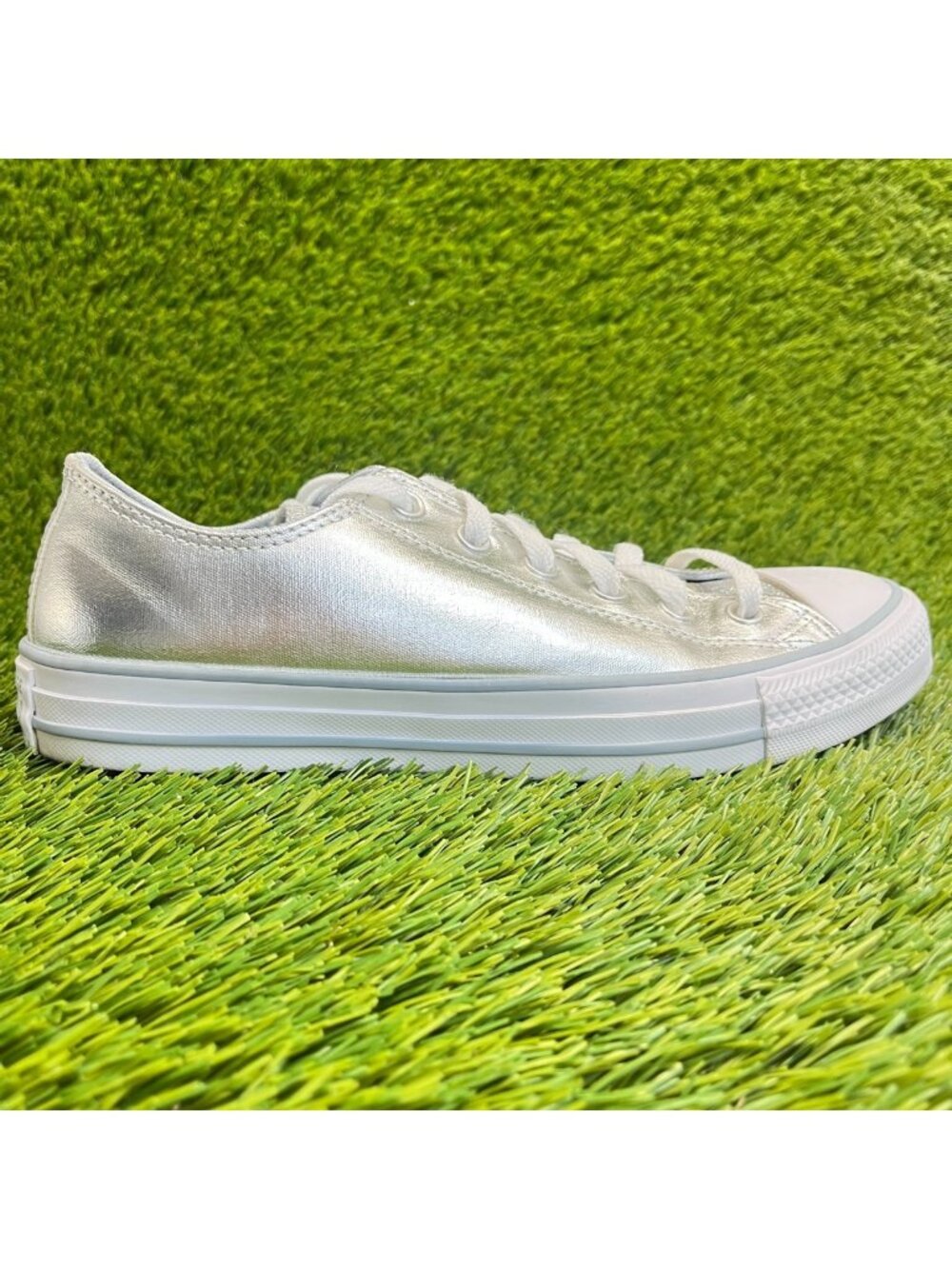Converse Chuck Taylor All Star Ox Womens Size 9 Silver Athletic Shoes Sneakers - Picture 1 of 10